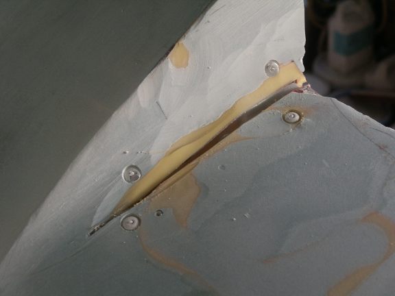 new_nose-model-57-w.jpg (23784 bytes)