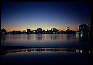 Lake-merritt-from-car-roof-1981-th.jpg (5251 bytes)